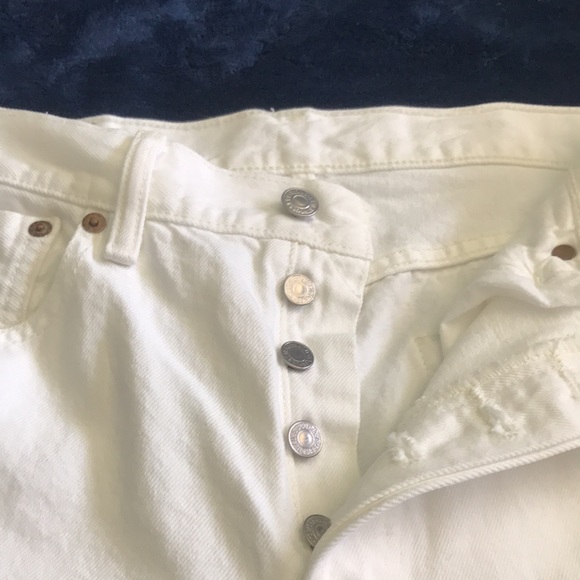Classic 501 Levi’s - white denim 31 x 30 - Picture 3 of 9